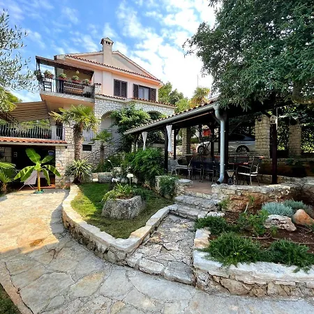 Kos Apartment *